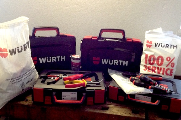 Firma Würth spendet Werkzeug für Let's MINT Reparierwerkstätten